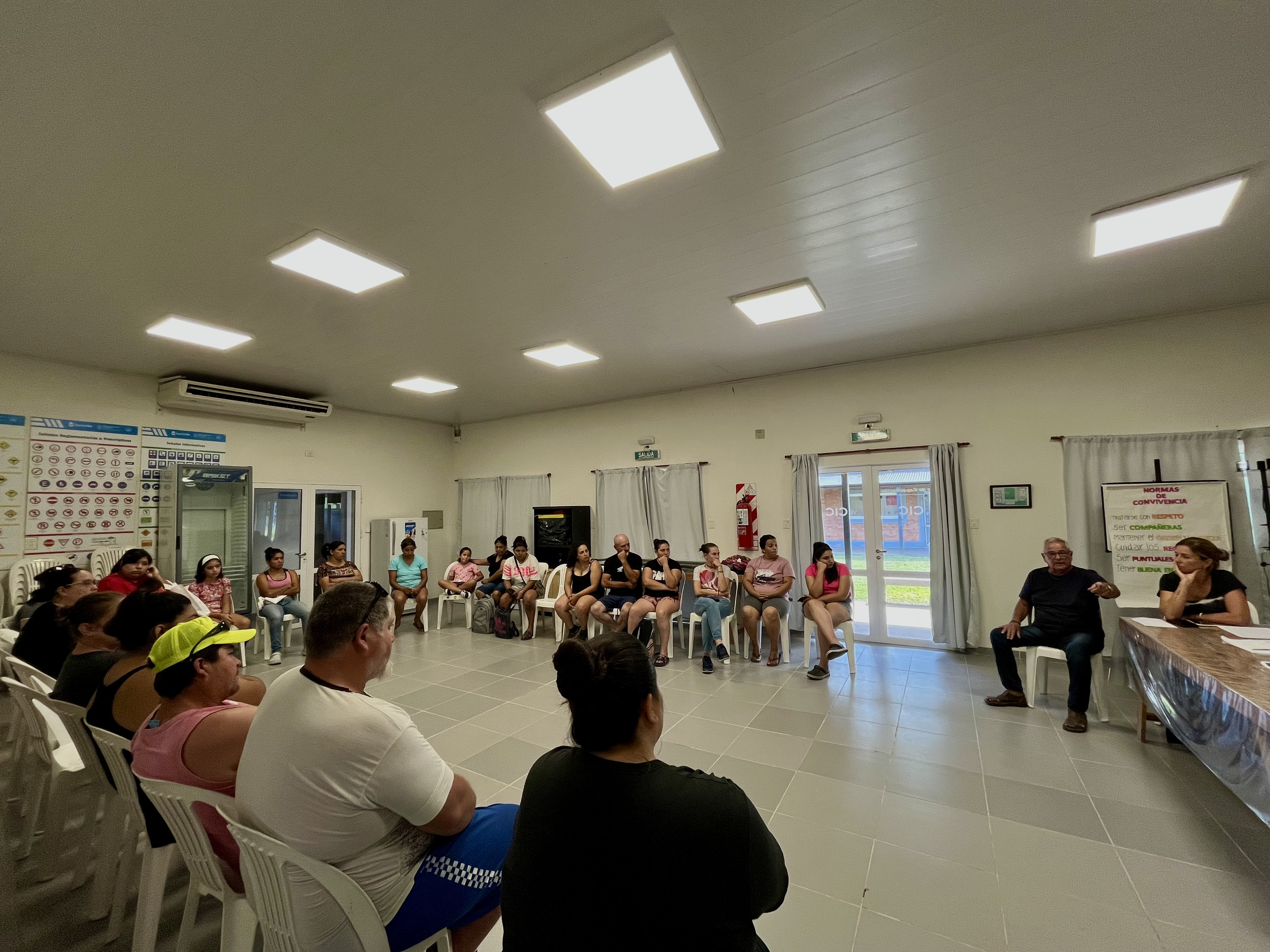 Impulsan en Llambi Campbell un grupo para promover la tenencia responsable de mascotas